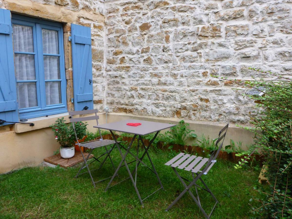 La Marionnette Du Plateau Vila Lyon Exterior foto